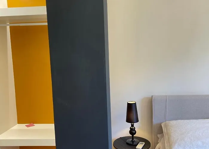 Delightful Stylish House With Private Garden Close To Downtown * Roma