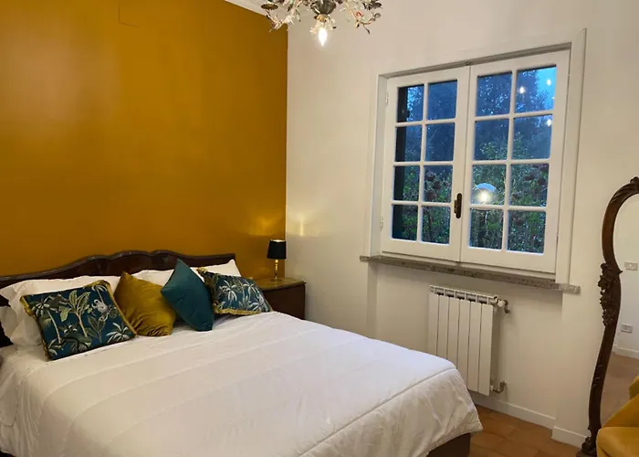 Tatil Evi Delightful Stylish House With Private Garden Close To Downtown Roma